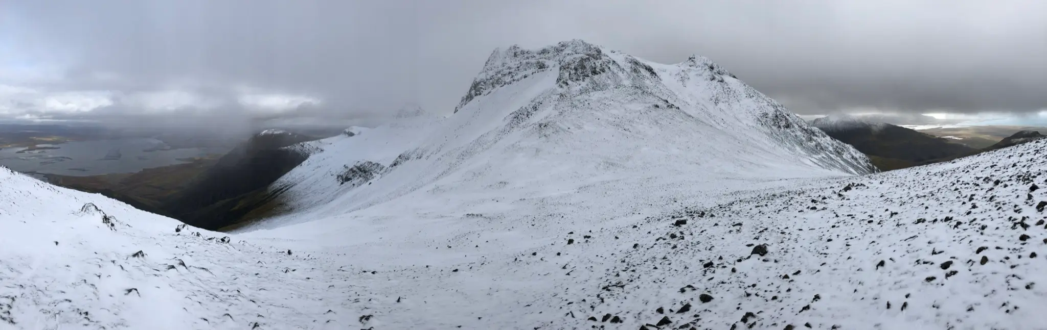 Gildalshnúkur (844m) from Hafnarfjall